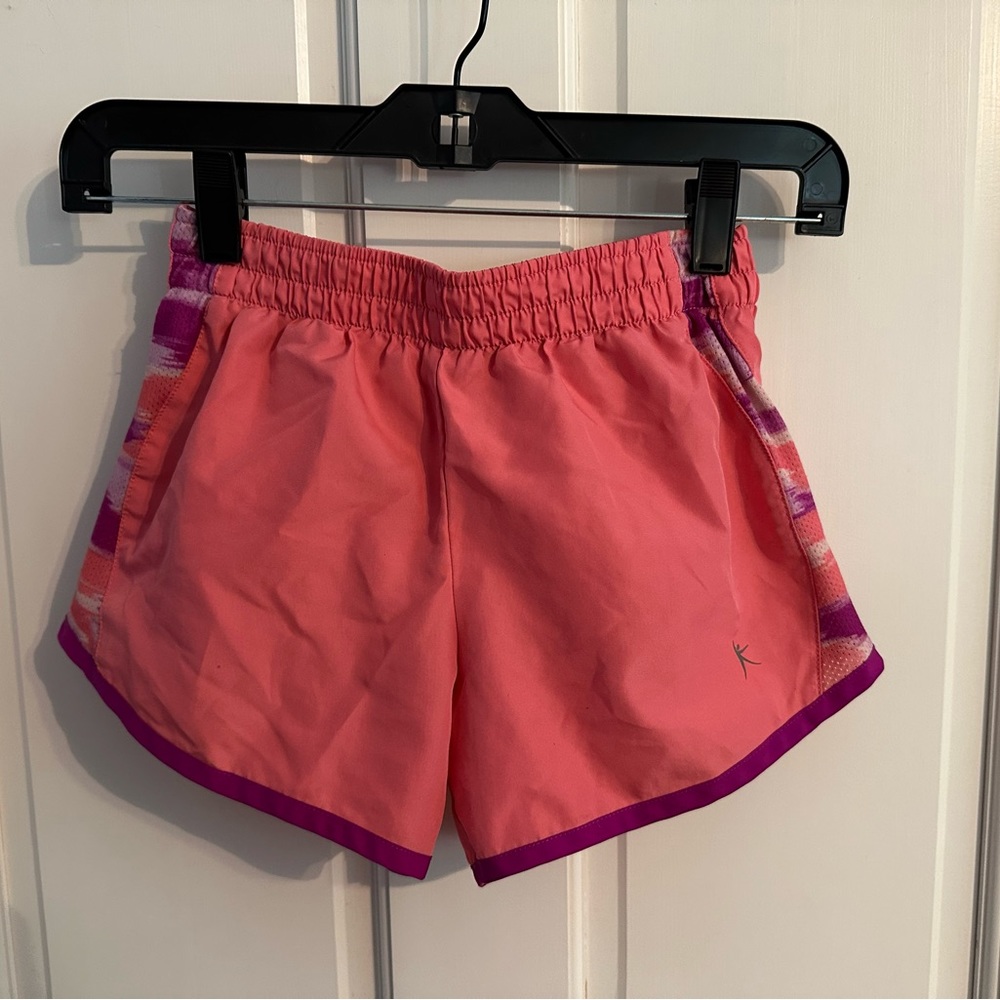 Girls (kids)size M (7-8) athletic shorts
